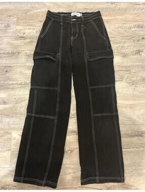 Black Juniors Size 1 Refuge Baggy Cargo Utility Jeans